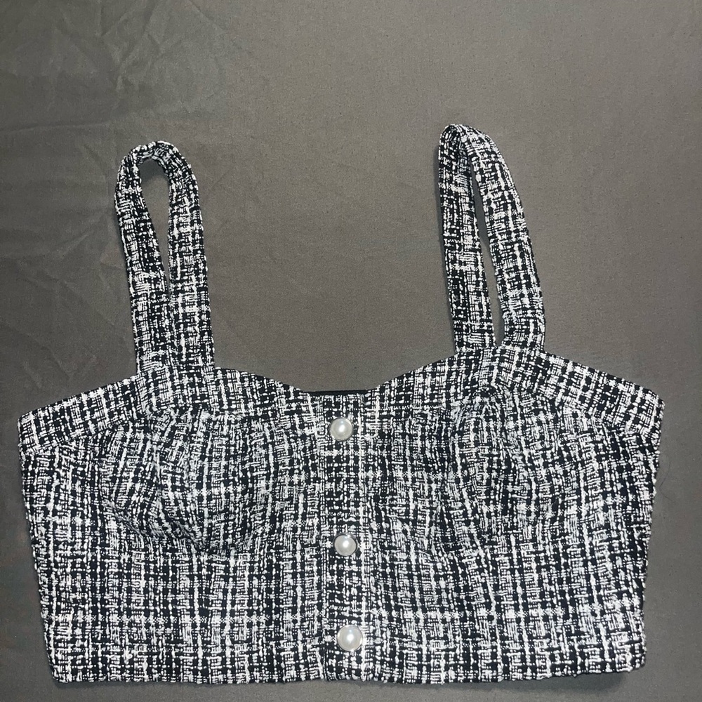 Forever 21 Black & White Tweed Crop Cami with Pearl Buttons